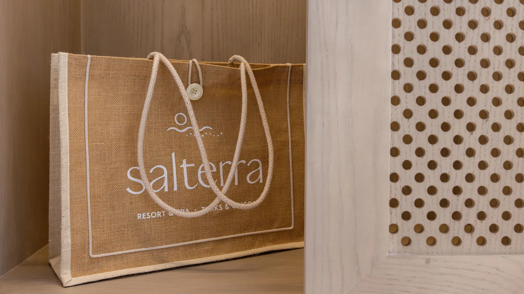 a bag with a handle